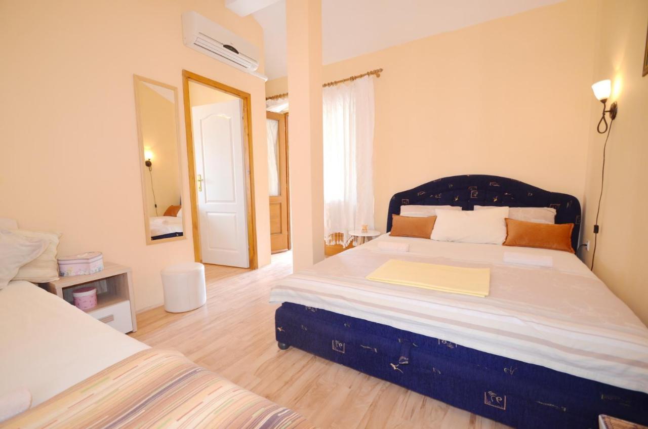 Apartment Romana Tivat Exteriér fotografie